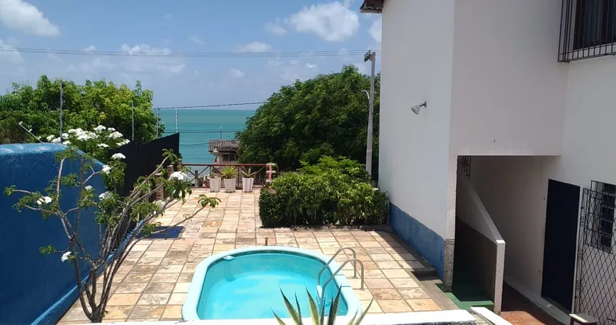 Foto 1 de Casa com 5 Quartos à venda, 339m² em Ponta Negra, Natal