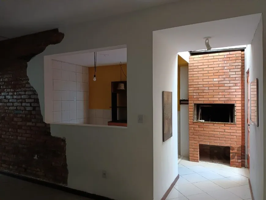 Foto 1 de Apartamento com 2 Quartos à venda, 106m² em Navegantes, Porto Alegre