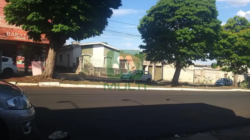 Foto 1 de Casa com 2 Quartos à venda, 70m² em Tibery, Uberlândia