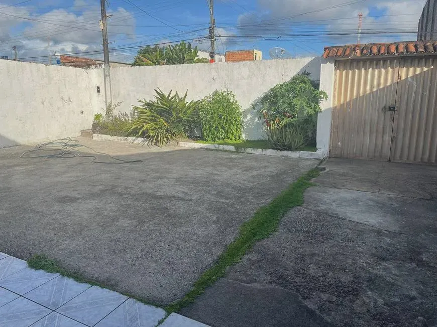 Foto 1 de Casa com 2 Quartos à venda, 145m² em Castelo Branco, Salvador