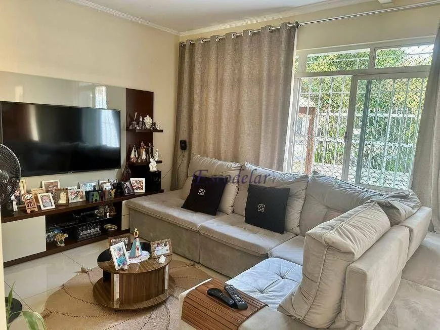 Foto 1 de Casa com 3 Quartos para alugar, 212m² em Chora Menino, São Paulo