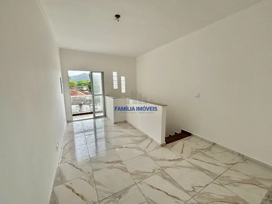 Foto 1 de Casa de Condomínio com 2 Quartos à venda, 64m² em Castelo, Santos
