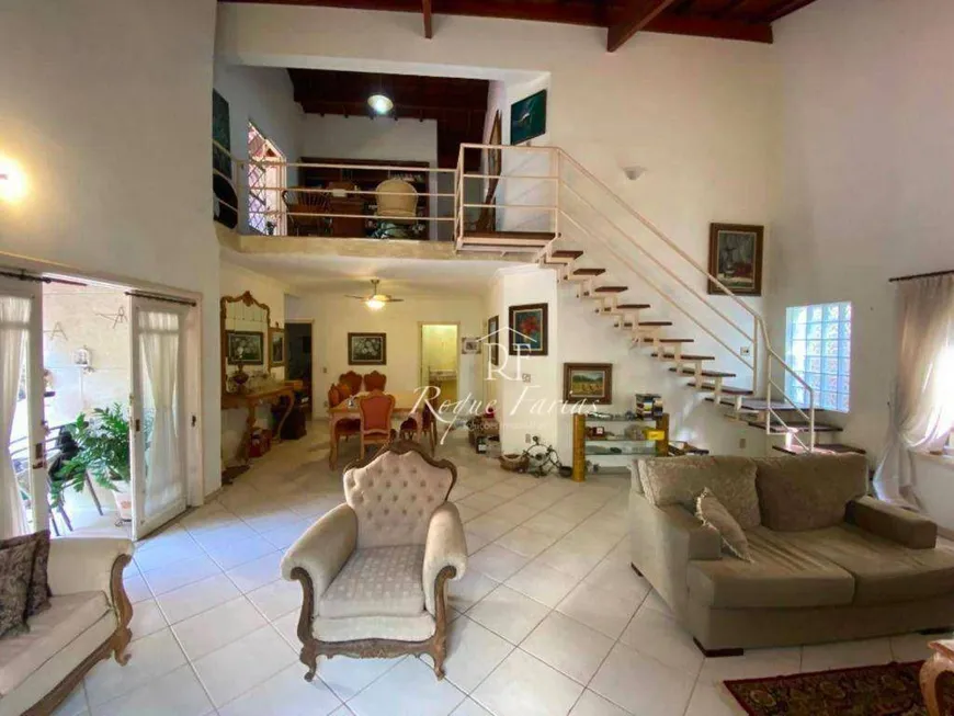 Foto 1 de Casa com 5 Quartos à venda, 300m² em Vilagge Capricio, Louveira