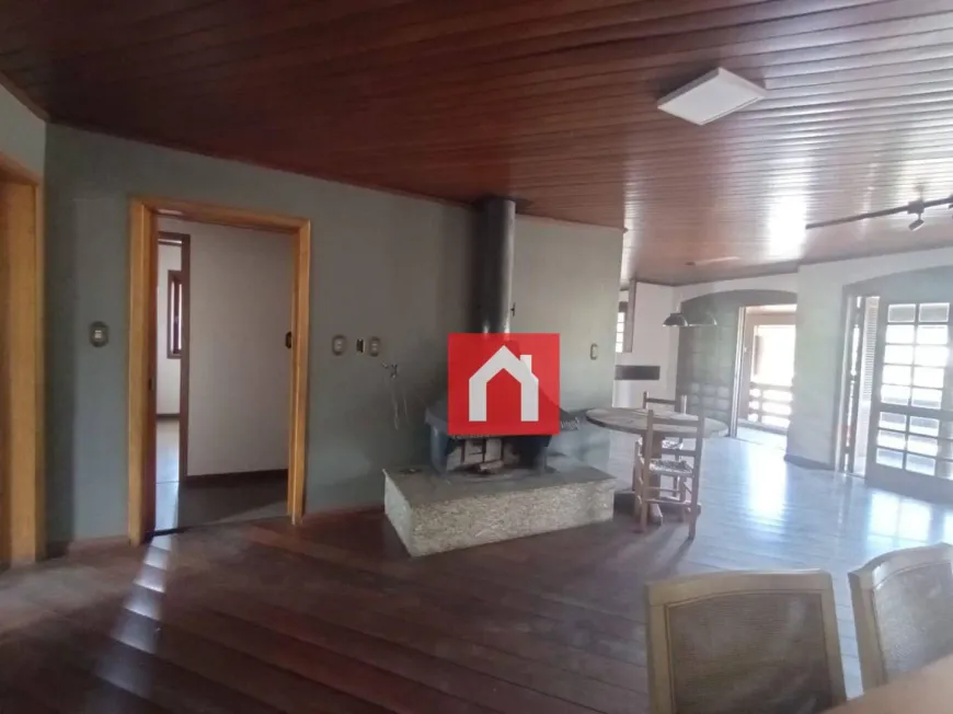 Foto 1 de Casa com 3 Quartos para alugar, 150m² em Santa Catarina, Caxias do Sul