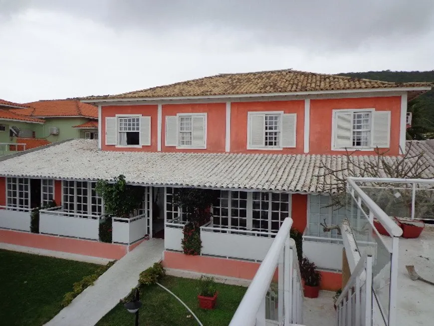 Foto 1 de Casa com 11 Quartos à venda, 435m² em Gamboa, Cabo Frio