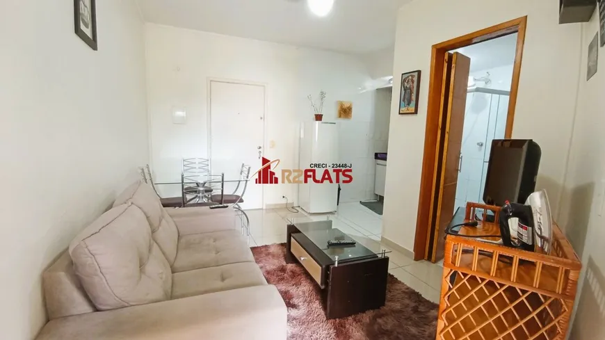 Foto 1 de Flat com 1 Quarto para alugar, 37m² em Moema, São Paulo