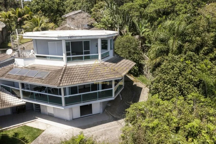 Foto 1 de Casa com 4 Quartos à venda, 171m² em Ponta Grossa, Ubatuba