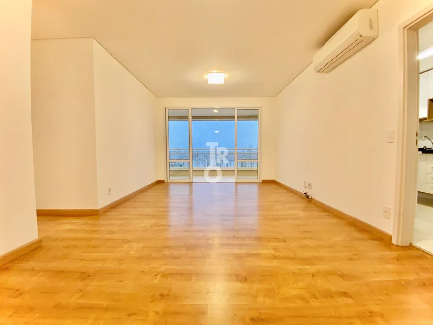 Foto 1 de Apartamento com 3 Quartos para alugar, 116m² em Vila Viotto, Jundiaí