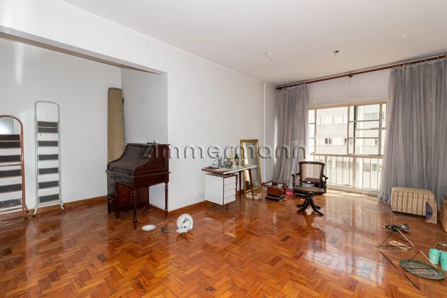 Foto 1 de Apartamento com 3 Quartos à venda, 141m² em Bela Vista, São Paulo