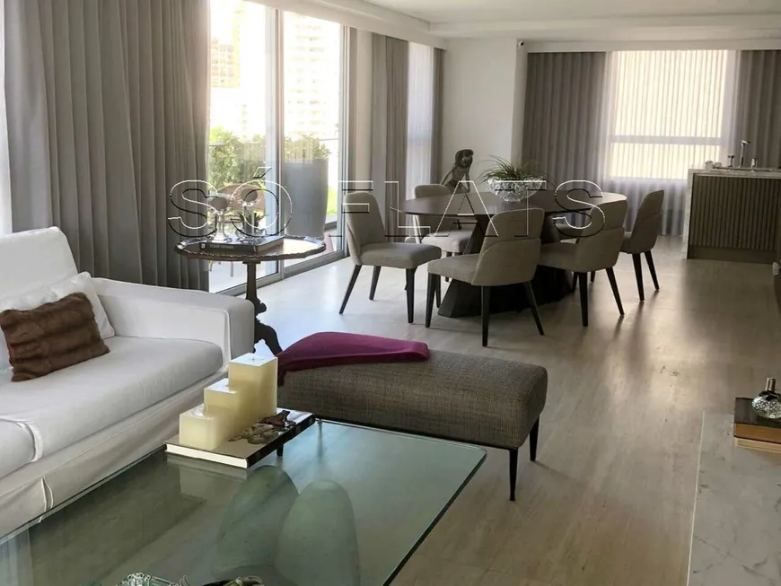 Foto 1 de Flat com 1 Quarto à venda, 110m² em Vila Nova Conceição, São Paulo