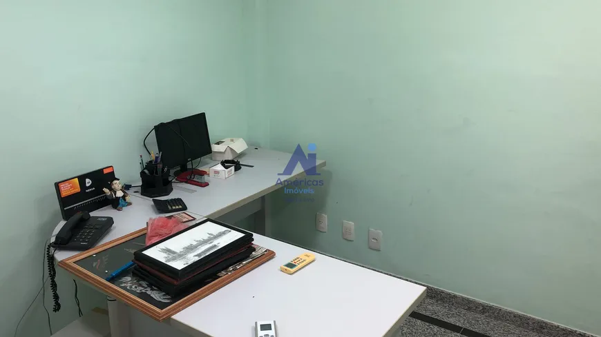 Foto 1 de Sala Comercial com 3 Quartos para alugar, 35m² em Recreio Dos Bandeirantes, Rio de Janeiro