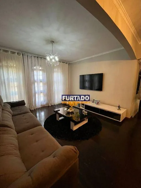 Foto 1 de Sobrado com 3 Quartos à venda, 243m² em Nova Gerti, São Caetano do Sul