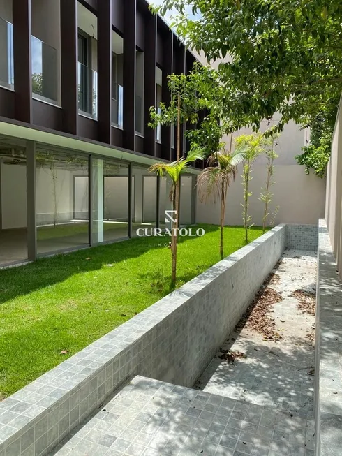 Foto 1 de Casa de Condomínio com 4 Quartos à venda, 731m² em Vila Nova Conceição, São Paulo