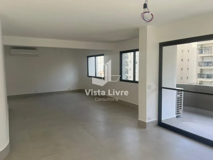 Foto 1 de Apartamento com 3 Quartos à venda, 215m² em Perdizes, São Paulo