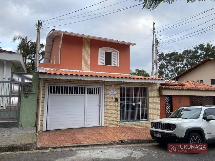 Foto 1 de Sobrado com 3 Quartos à venda, 295m² em Jardim Alianca, Guarulhos