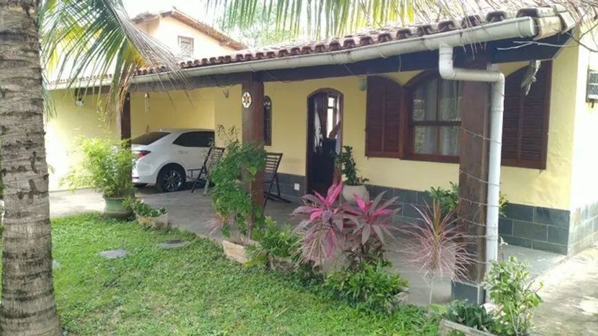 Foto 1 de Casa com 4 Quartos à venda, 120m² em Centro, Maricá