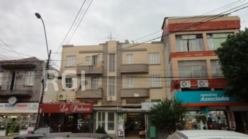 Foto 1 de Apartamento com 3 Quartos à venda, 114m² em Navegantes, Porto Alegre