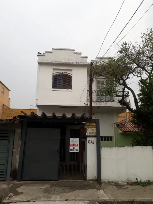 Foto 1 de Casa com 2 Quartos para alugar, 105m² em Vila Camilopolis, Santo André