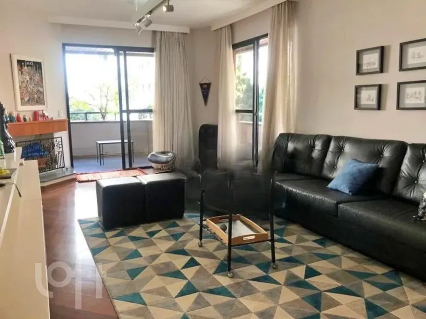 Foto 1 de Apartamento com 4 Quartos à venda, 176m² em Higienópolis, São Paulo