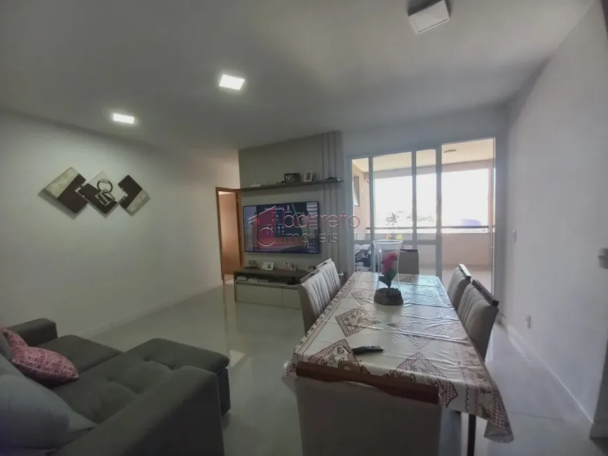 Foto 1 de Apartamento com 3 Quartos à venda, 101m² em Horto Florestal, Jundiaí