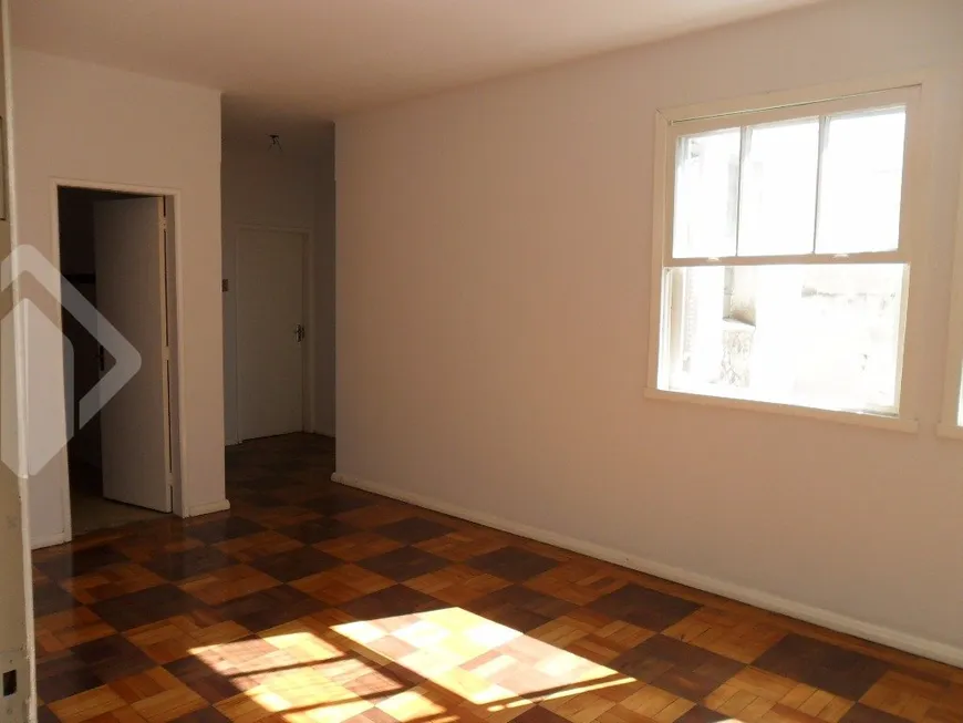 Foto 1 de Apartamento com 3 Quartos à venda, 119m² em Floresta, Porto Alegre