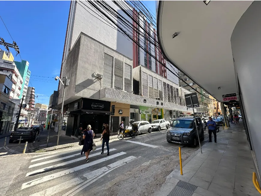 Foto 1 de Sala Comercial para alugar, 73m² em Centro, Florianópolis