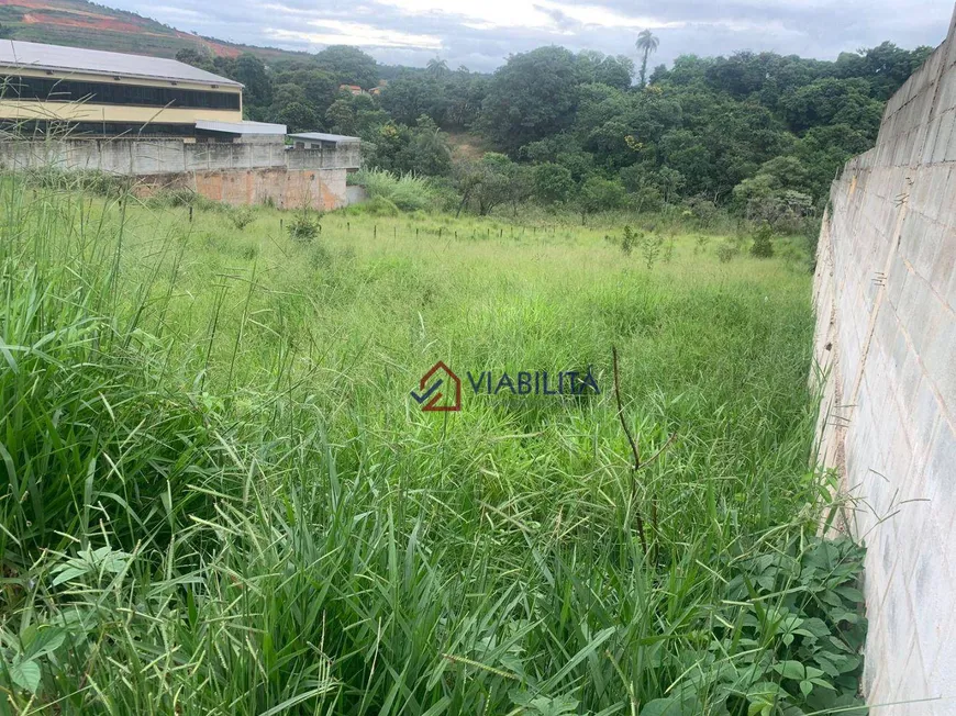 Foto 1 de Lote/Terreno à venda, 3136m² em Chácaras Reunidas Santa Terezinha, Contagem