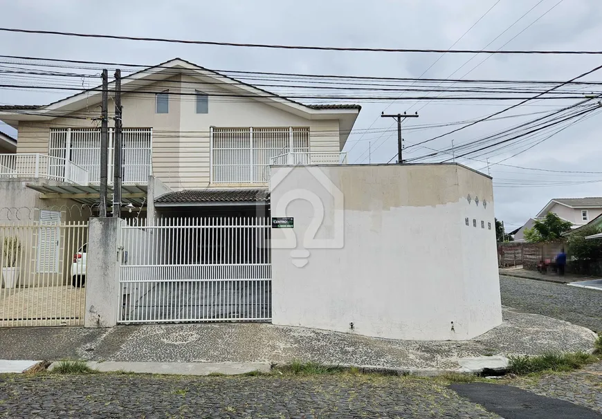 Foto 1 de Sobrado com 3 Quartos à venda, 146m² em Órfãs, Ponta Grossa