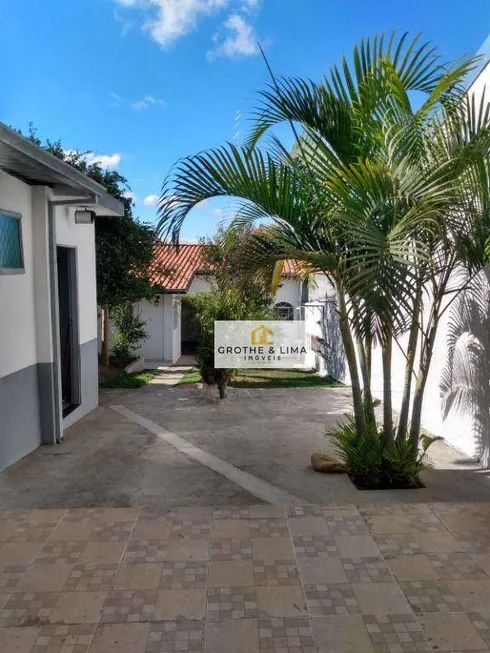 Foto 1 de Casa com 3 Quartos à venda, 140m² em Jardim Santa Herminia, São José dos Campos