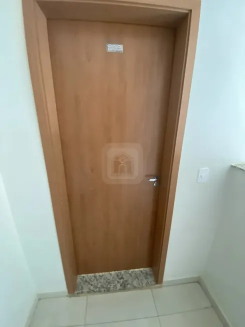 Foto 1 de Apartamento com 2 Quartos à venda, 49m² em Tubalina, Uberlândia