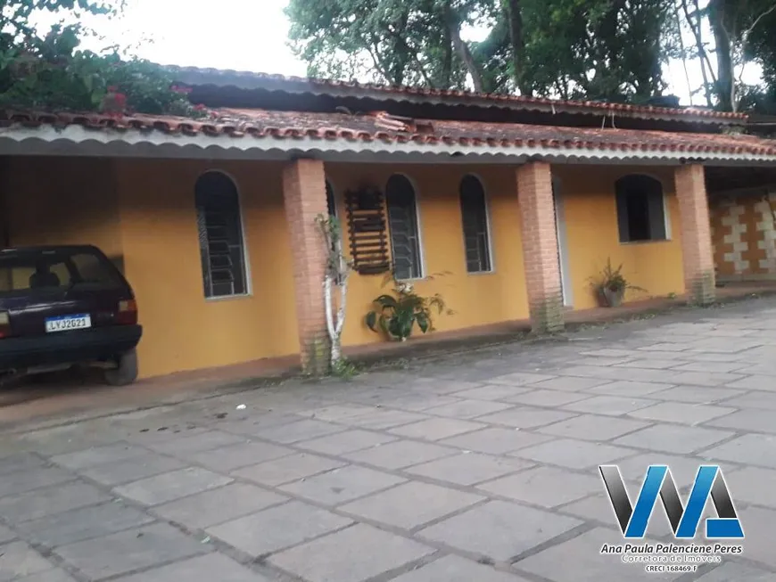 Foto 1 de Fazenda/Sítio com 3 Quartos à venda, 350m² em Birica do Campinho, Bragança Paulista