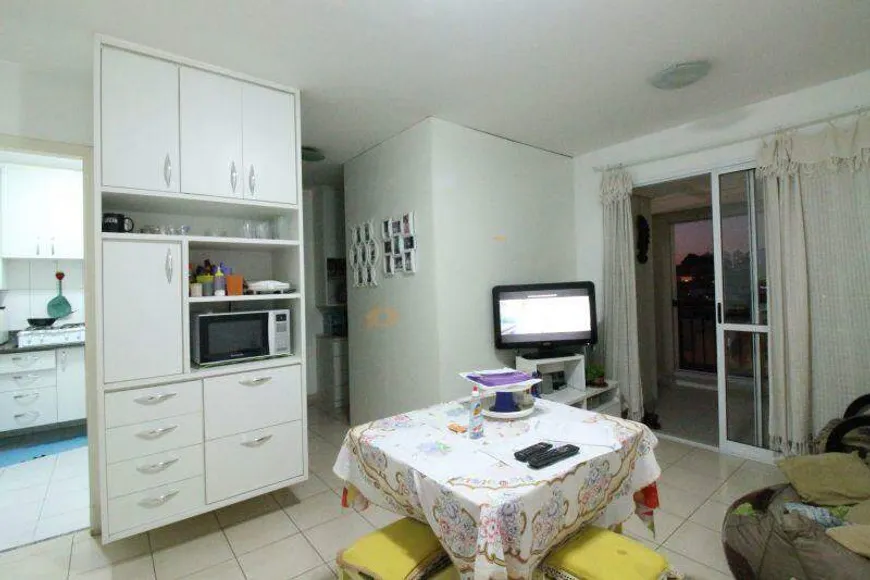 Foto 1 de Apartamento com 3 Quartos à venda, 67m² em Vila Firmiano Pinto, São Paulo