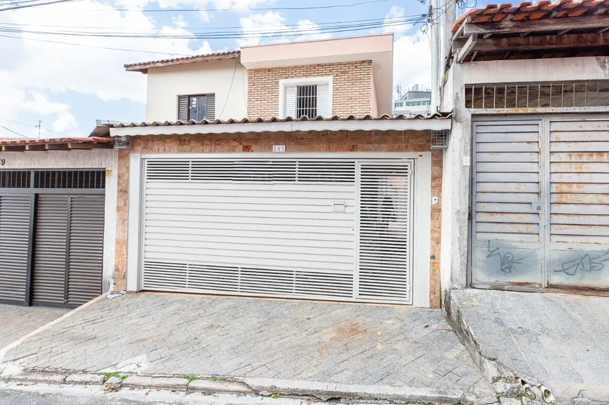 Foto 1 de Casa com 3 Quartos à venda, 260m² em Vila Marari, São Paulo
