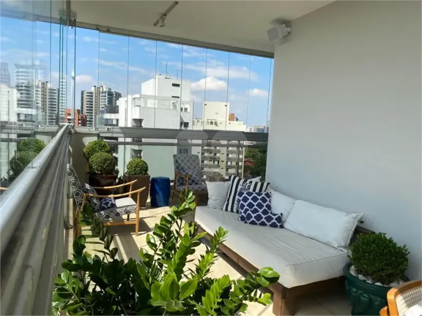 Foto 1 de Apartamento com 4 Quartos à venda, 418m² em Real Parque, São Paulo