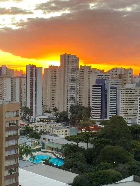 Foto 1 de Cobertura com 4 Quartos à venda, 239m² em Água Verde, Curitiba