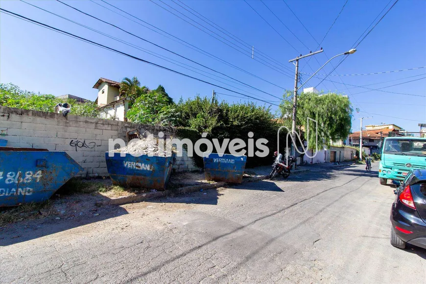 Foto 1 de Lote/Terreno à venda, 386m² em São Gotardo, Contagem