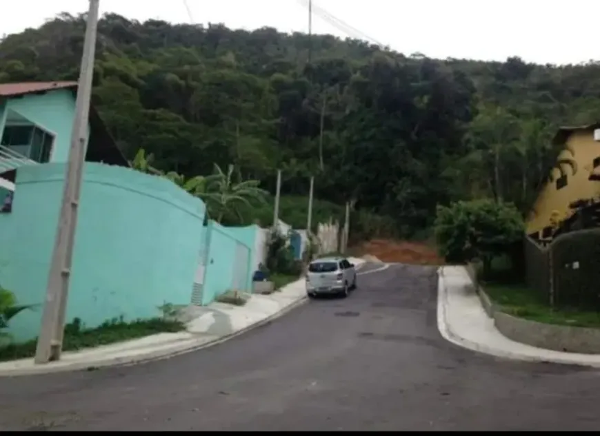 Foto 1 de Lote/Terreno à venda, 459m² em Piratininga, Niterói