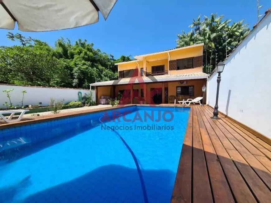 Foto 1 de Casa com 4 Quartos à venda, 300m² em Barra da Lagoa, Ubatuba