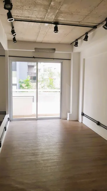 Foto 1 de Sala Comercial para alugar, 38m² em Vila Leopoldina, São Paulo