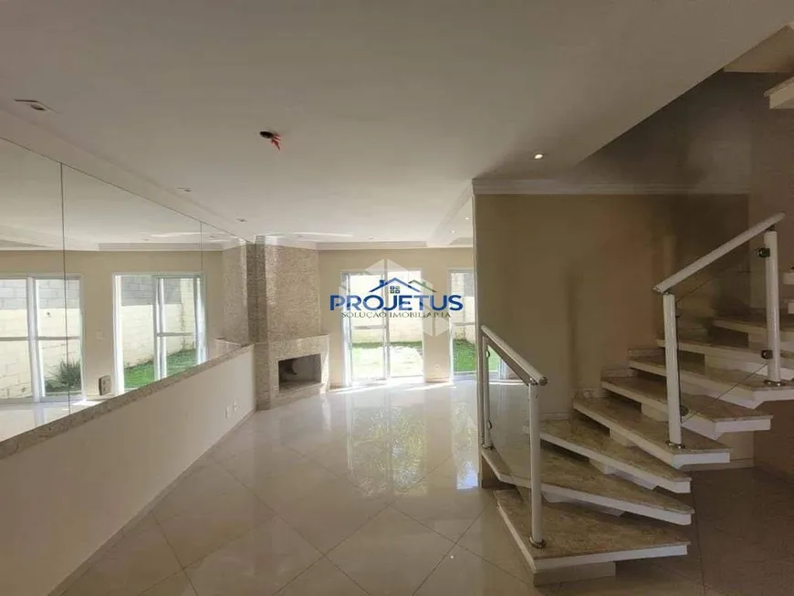 Foto 1 de Casa de Condomínio com 3 Quartos à venda, 100m² em Jardim Boa Vista, São Paulo