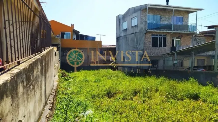 Foto 1 de Lote/Terreno à venda, 290m² em Barreiros, São José