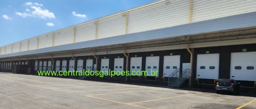 Foto 1 de Galpão/Depósito/Armazém para alugar, 2000m² em Paupina, Fortaleza