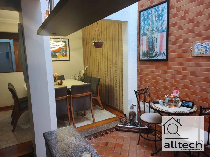 Foto 1 de Casa com 5 Quartos à venda, 216m² em Vila Village, São Bernardo do Campo
