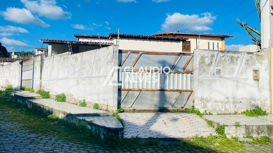 Foto 1 de Casa com 3 Quartos à venda, 100m² em Muchila I, Feira de Santana