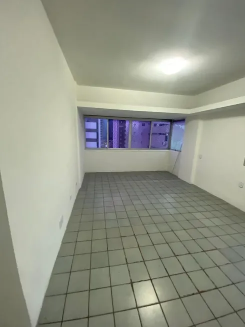 Foto 1 de Apartamento com 3 Quartos à venda, 140m² em Boa Viagem, Recife