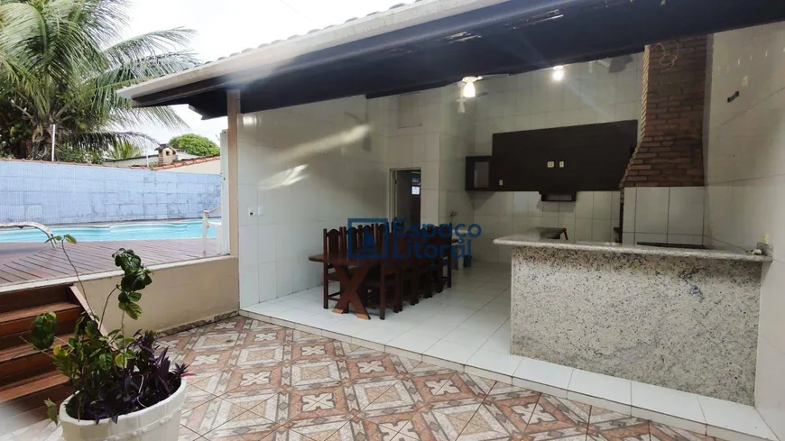 Foto 1 de Casa com 3 Quartos para alugar, 295m² em Porto Novo, Caraguatatuba