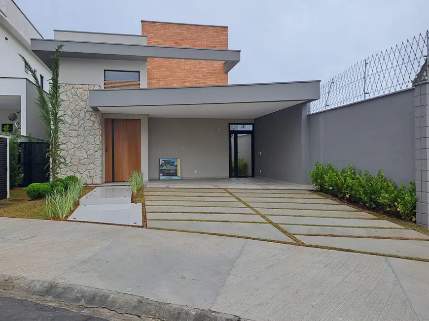 Foto 1 de Casa de Condomínio com 3 Quartos à venda, 303m² em Fazenda Rodeio, Mogi das Cruzes