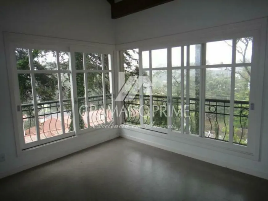 Foto 1 de Apartamento com 3 Quartos à venda, 197m² em Planalto, Gramado