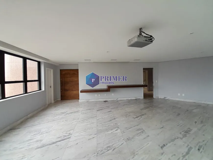 Foto 1 de Apartamento com 3 Quartos à venda, 220m² em Sion, Belo Horizonte