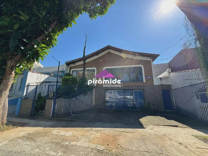 Foto 1 de Imóvel Comercial com 3 Quartos à venda, 194m² em Jardim das Indústrias, São José dos Campos